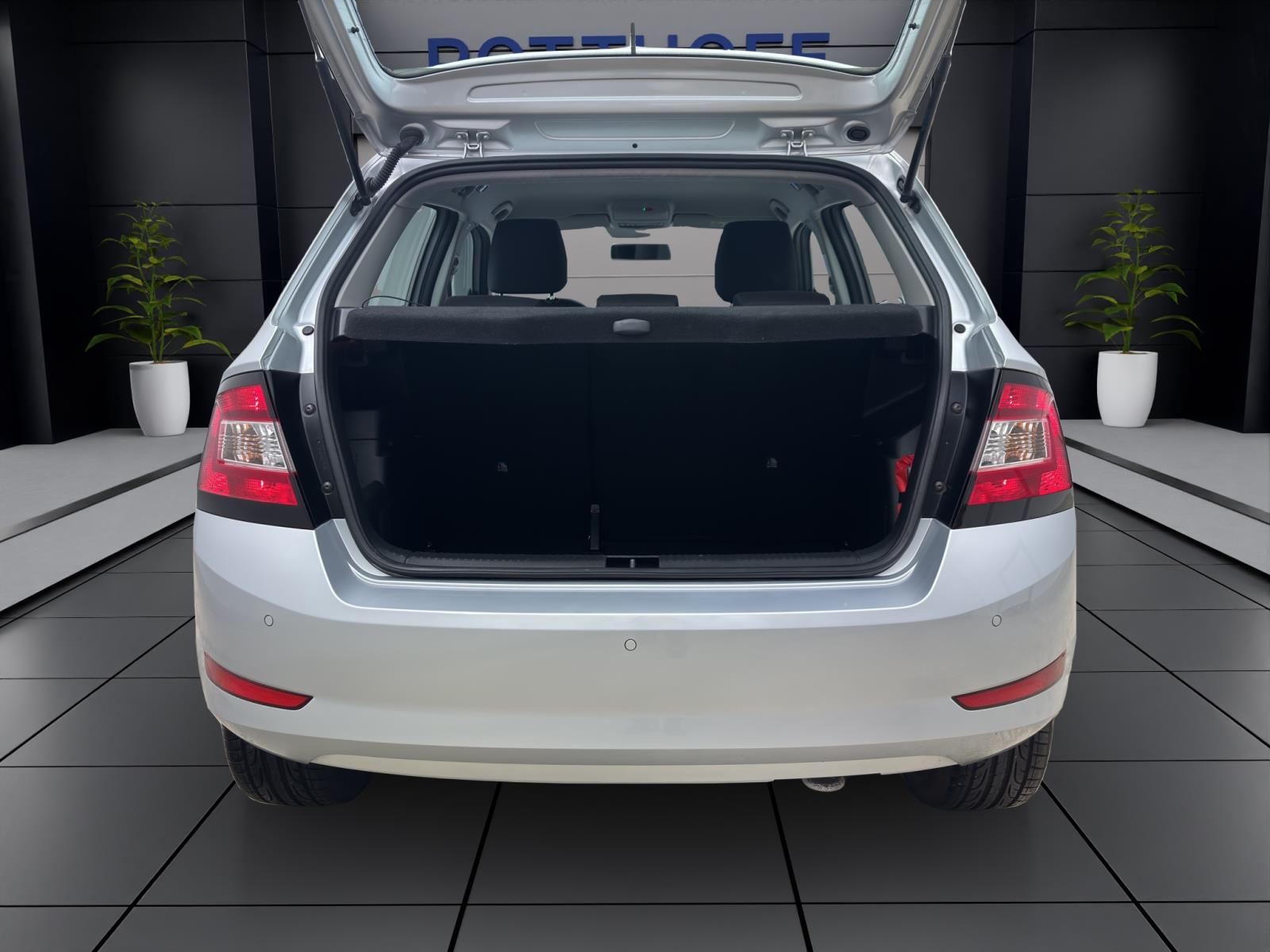 Skoda Fabia 1.0 MPI Cool Plus PDC Klima