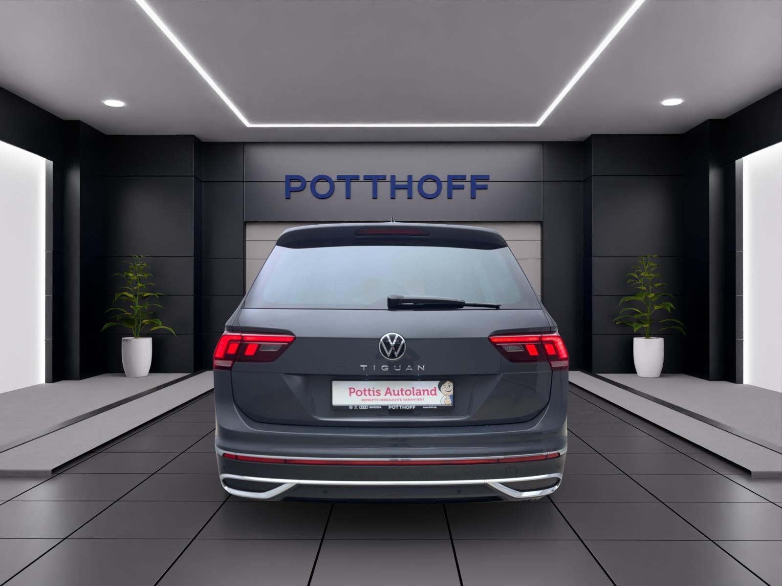 Volkswagen Tiguan 1.5 TSI DSG Elegance ACC PDC LED Navi AppConnect Sport
