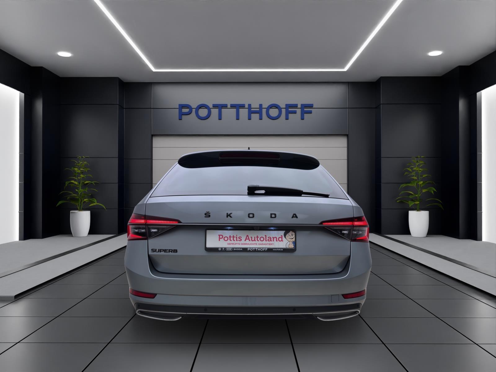 Skoda Superb Combi 2.0 TDI DSG Sportline Maxi Pano AHK Navi Sitzhzg