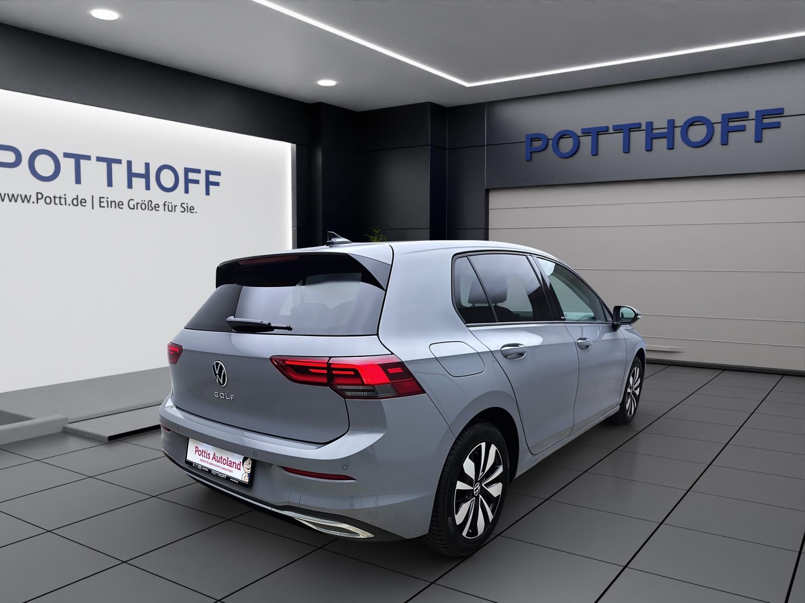 Volkswagen Golf 8 2.0 TDI DSG Move ACC AHK PDC LED Kamera Navi AppConnect
