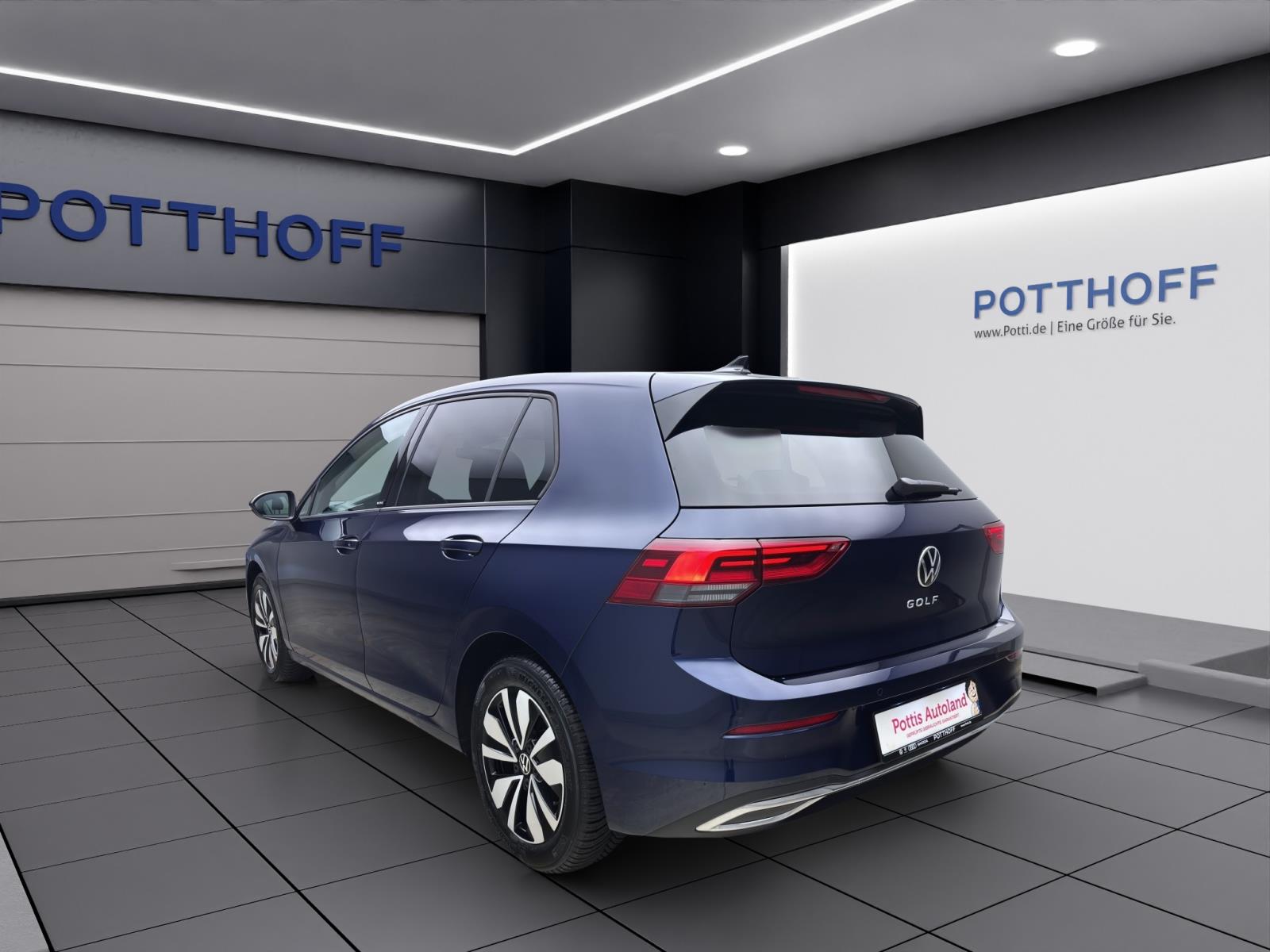 Volkswagen Golf 1.5 TSI LIFE NAVI ACC PDC LED SITZHZG