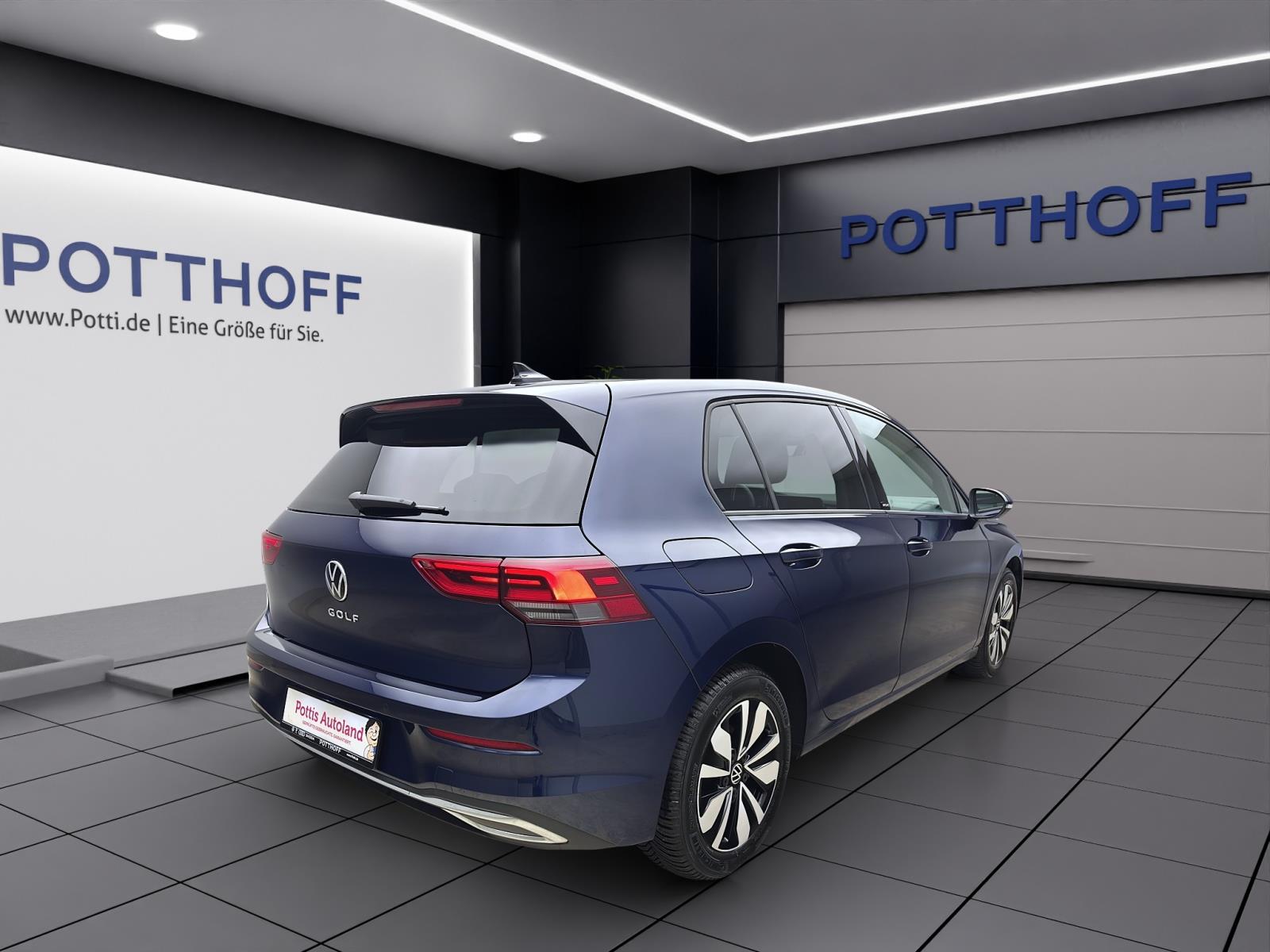 Volkswagen Golf 1.5 TSI LIFE NAVI ACC PDC LED SITZHZG
