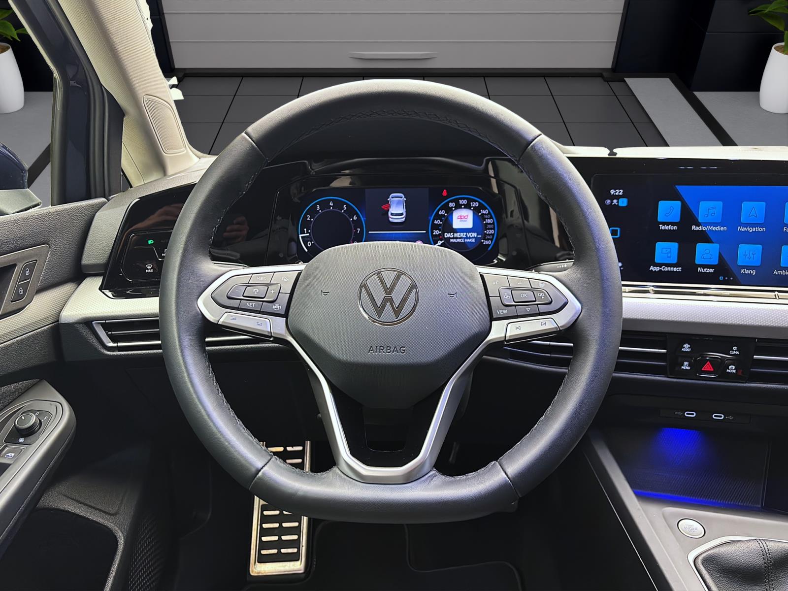 Volkswagen Golf 1.5 TSI LIFE NAVI ACC PDC LED SITZHZG