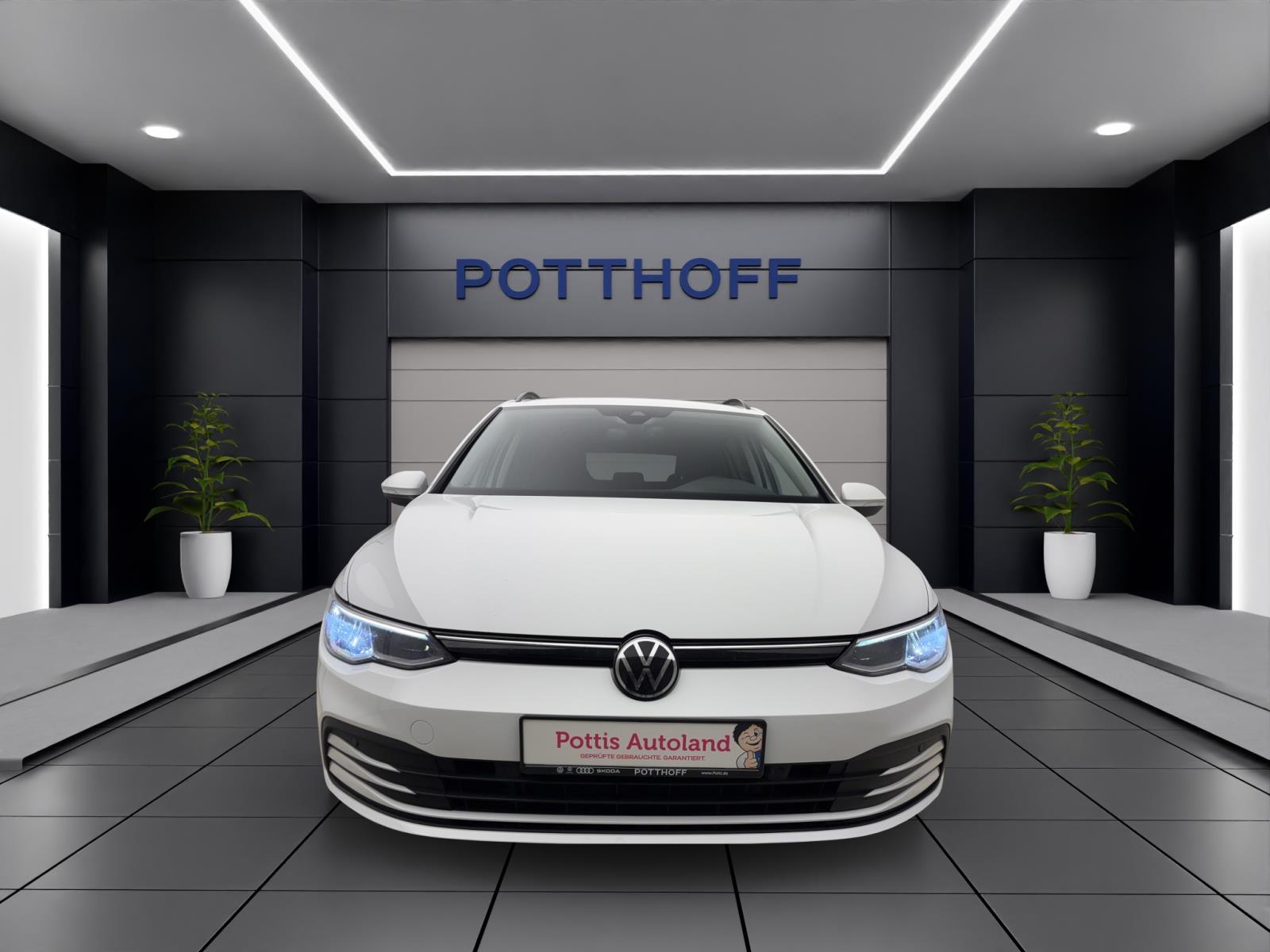 Volkswagen Golf Variant 8 2.0 TDI DSG Life AHK PDC Kamera LED Navi AppConnect