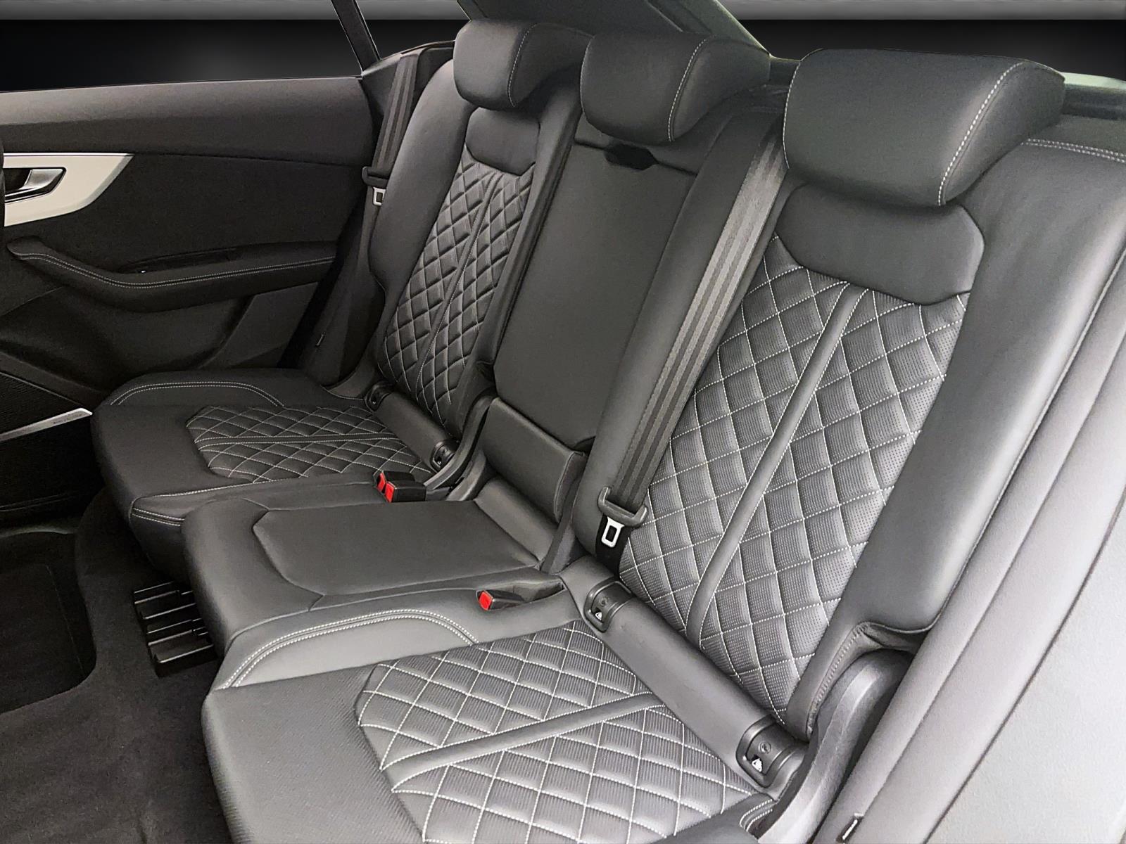Audi Q8 50 TDI q S line Black ACC ParkAssist Matrix Navi B&O Luft HUD