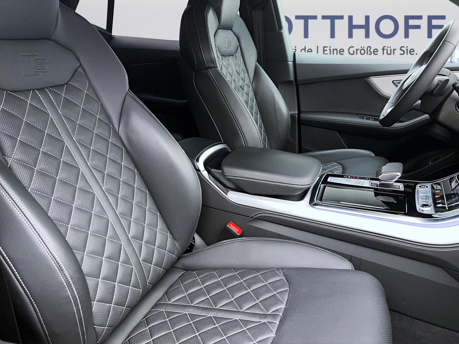 Audi Q8 50 TDI q S line Black ACC ParkAssist Matrix Navi B&O Luft HUD