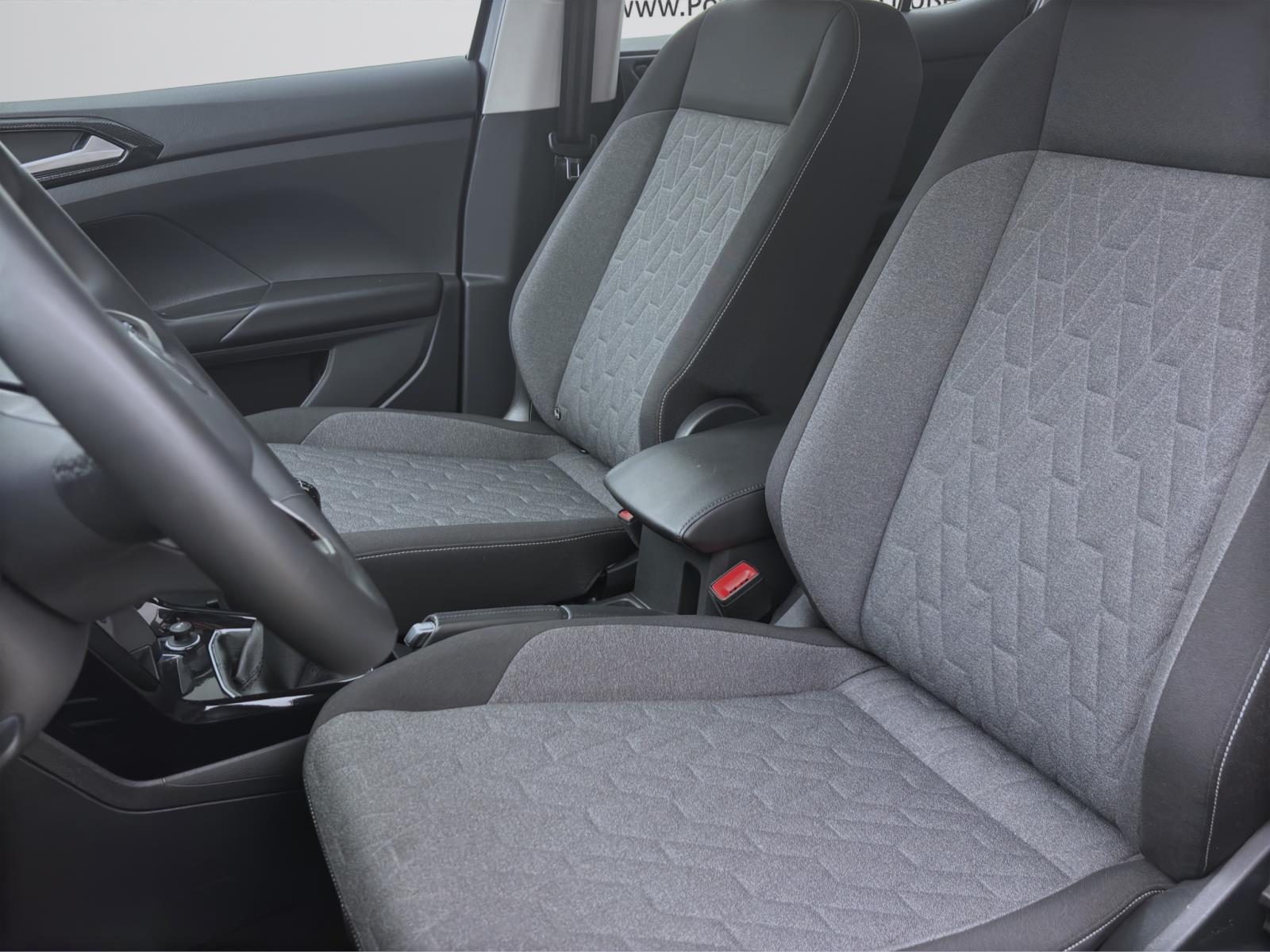 Bild 8: Volkswagen T-Cross 1.0 TSI LIFE SITZHZG LED KLIMA PDC