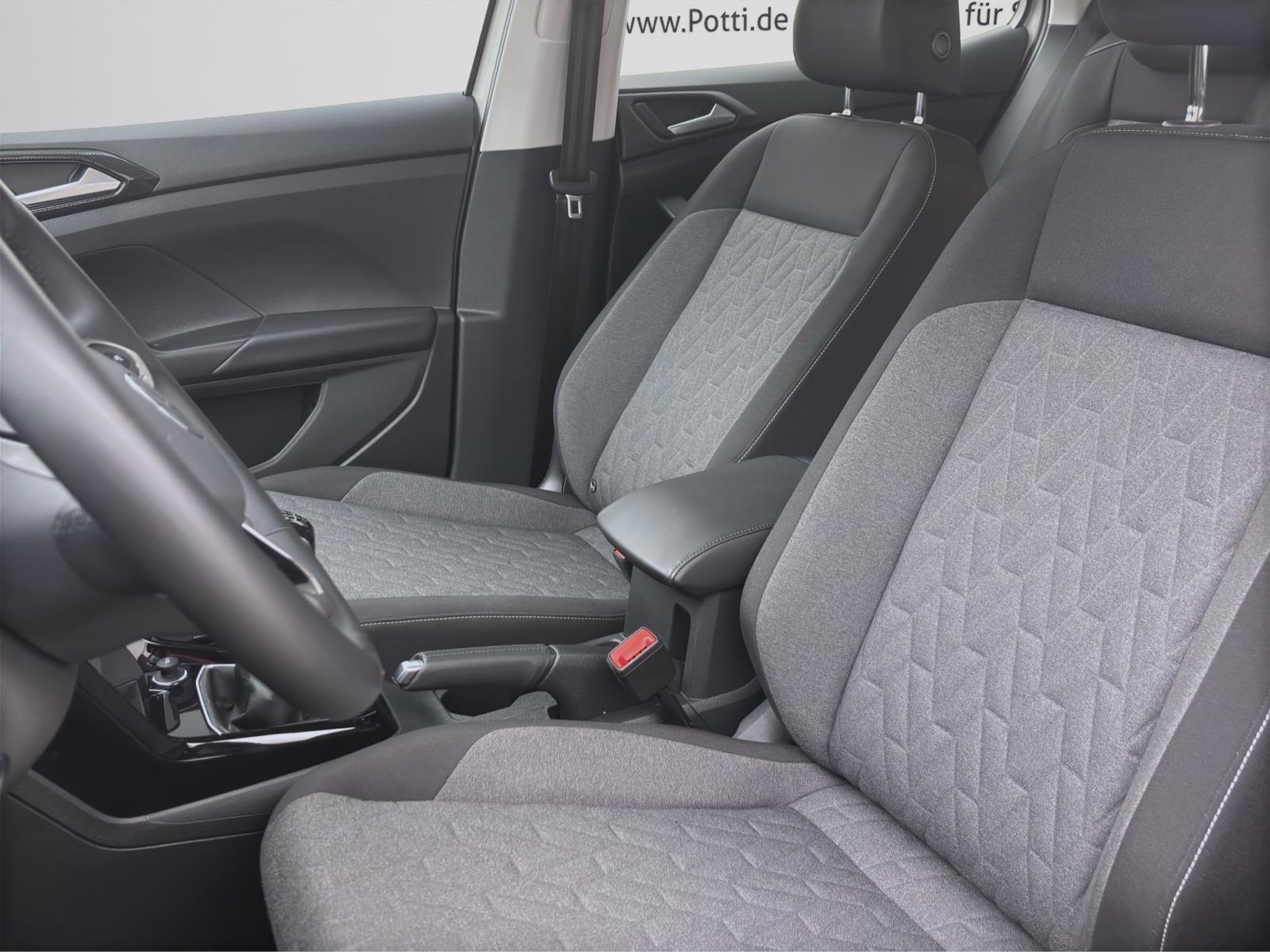 Bild 8: Volkswagen T-Cross 1.0 TSI LIFE NAVI D.COCKPIT KLIMA