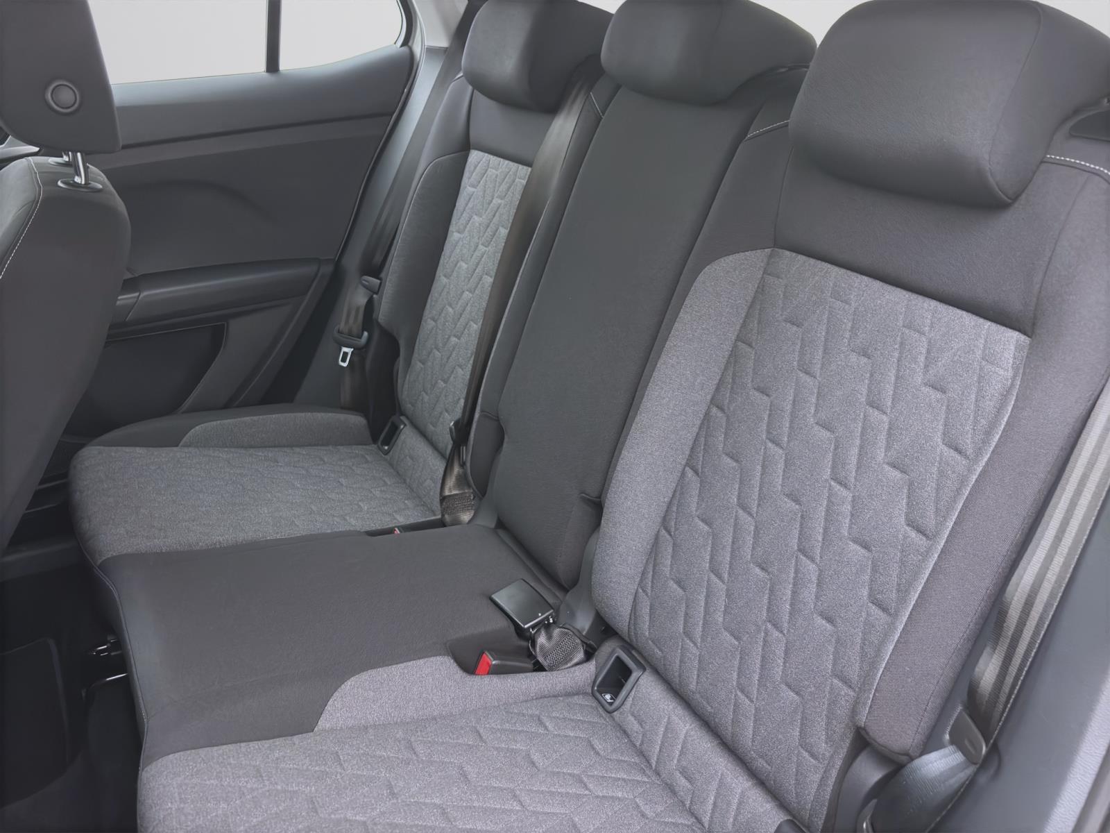Bild 13: Volkswagen T-Cross 1.0 TSI LIFE NAVI D.COCKPIT KLIMA