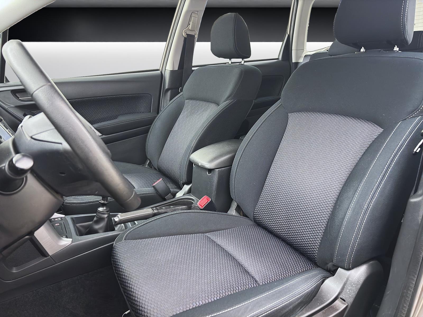 Subaru Forester 2.0i Active Sitzhzg Bluetooth Klima