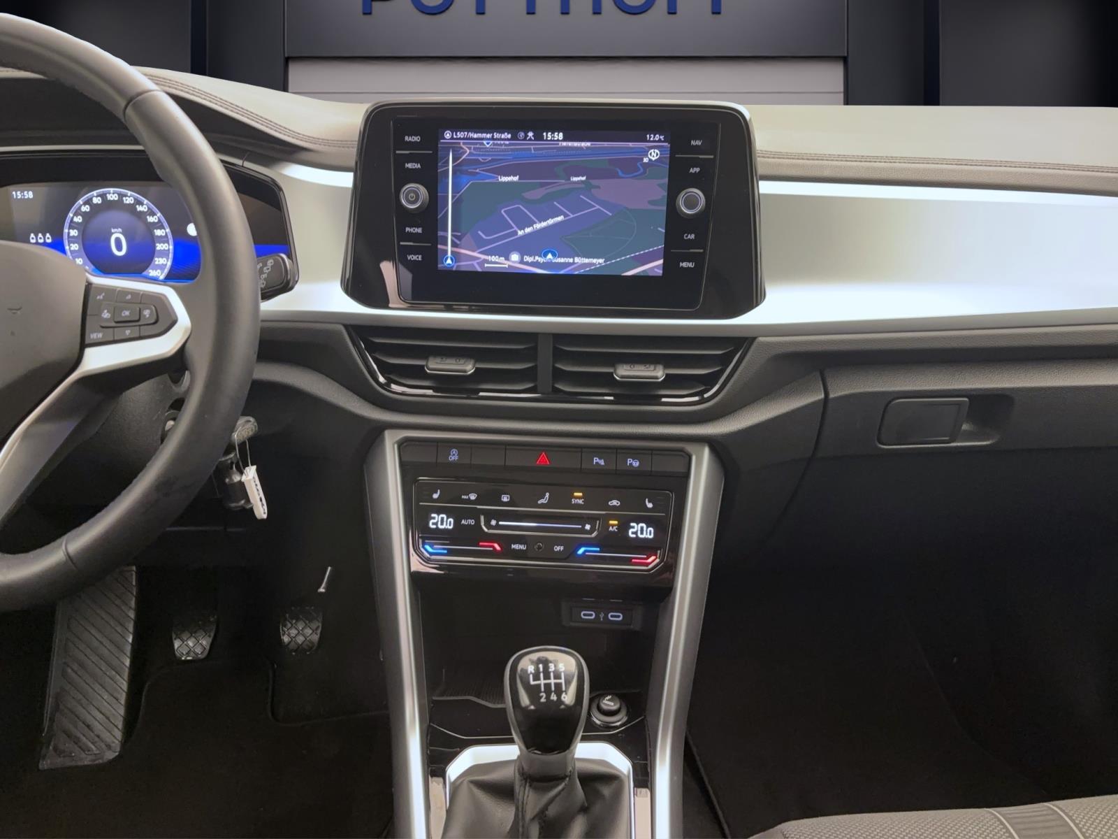 Volkswagen T-Roc 1.0 TSI NAVI LED PARK-ASSIST APPCONNECT