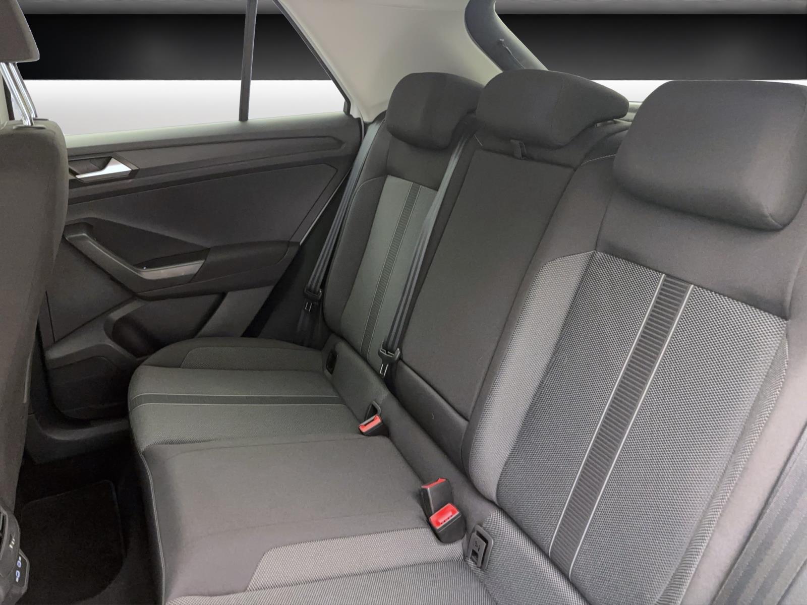 Volkswagen T-Roc 1.0 TSI NAVI LED PARK-ASSIST APPCONNECT