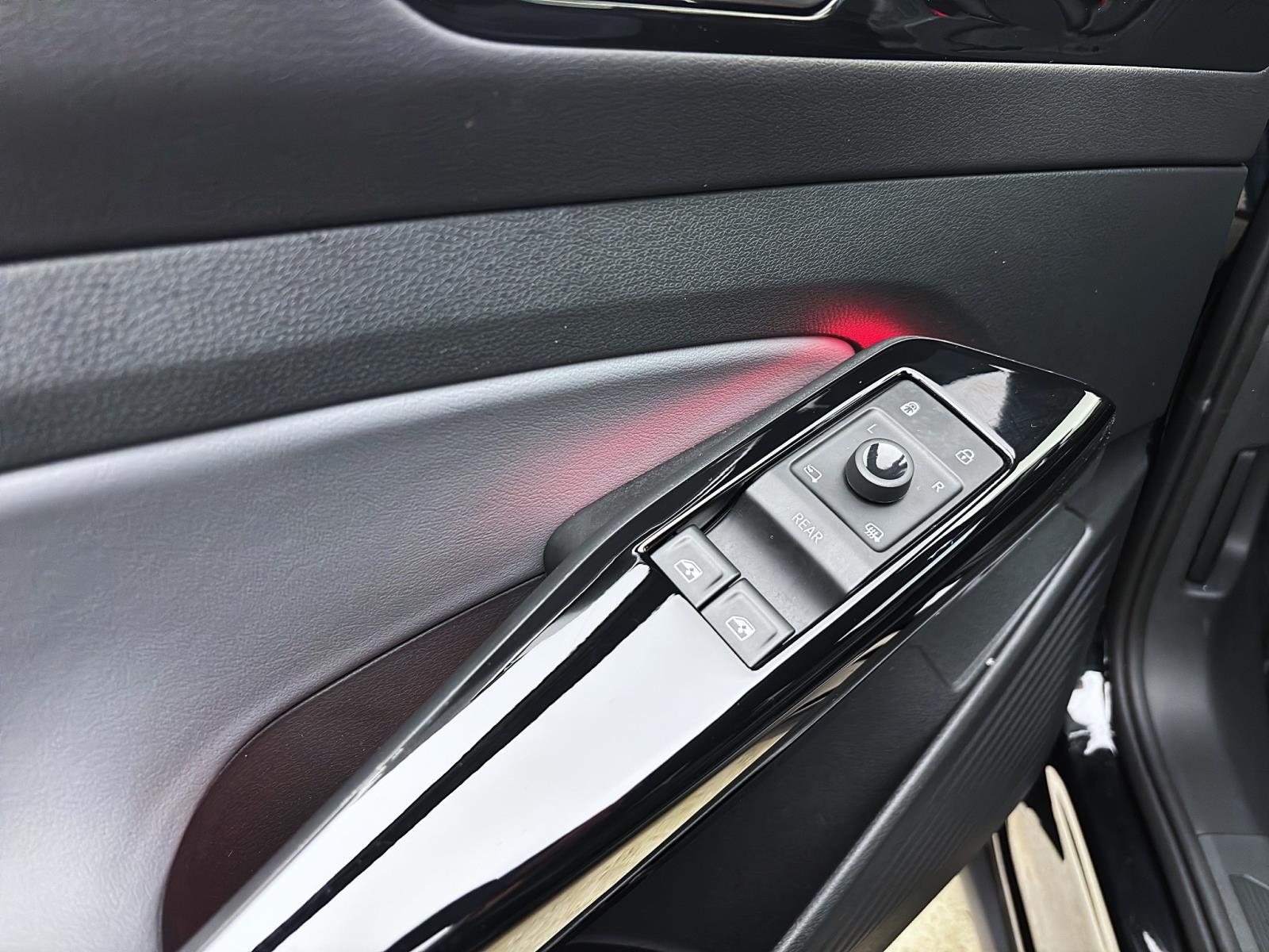 Volkswagen ID.5 Pro Performance AHK ACC ParkAssist Kamera IQ.Light Navi