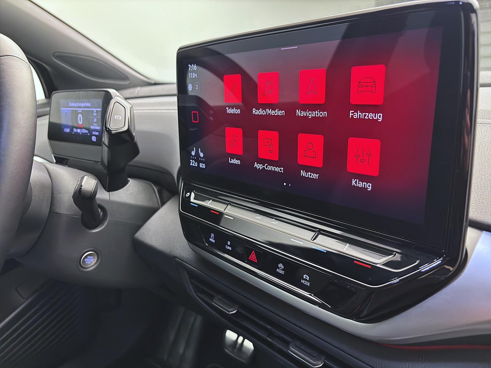 Volkswagen ID.5 Pro Performance AHK ACC ParkAssist Kamera IQ.Light Navi