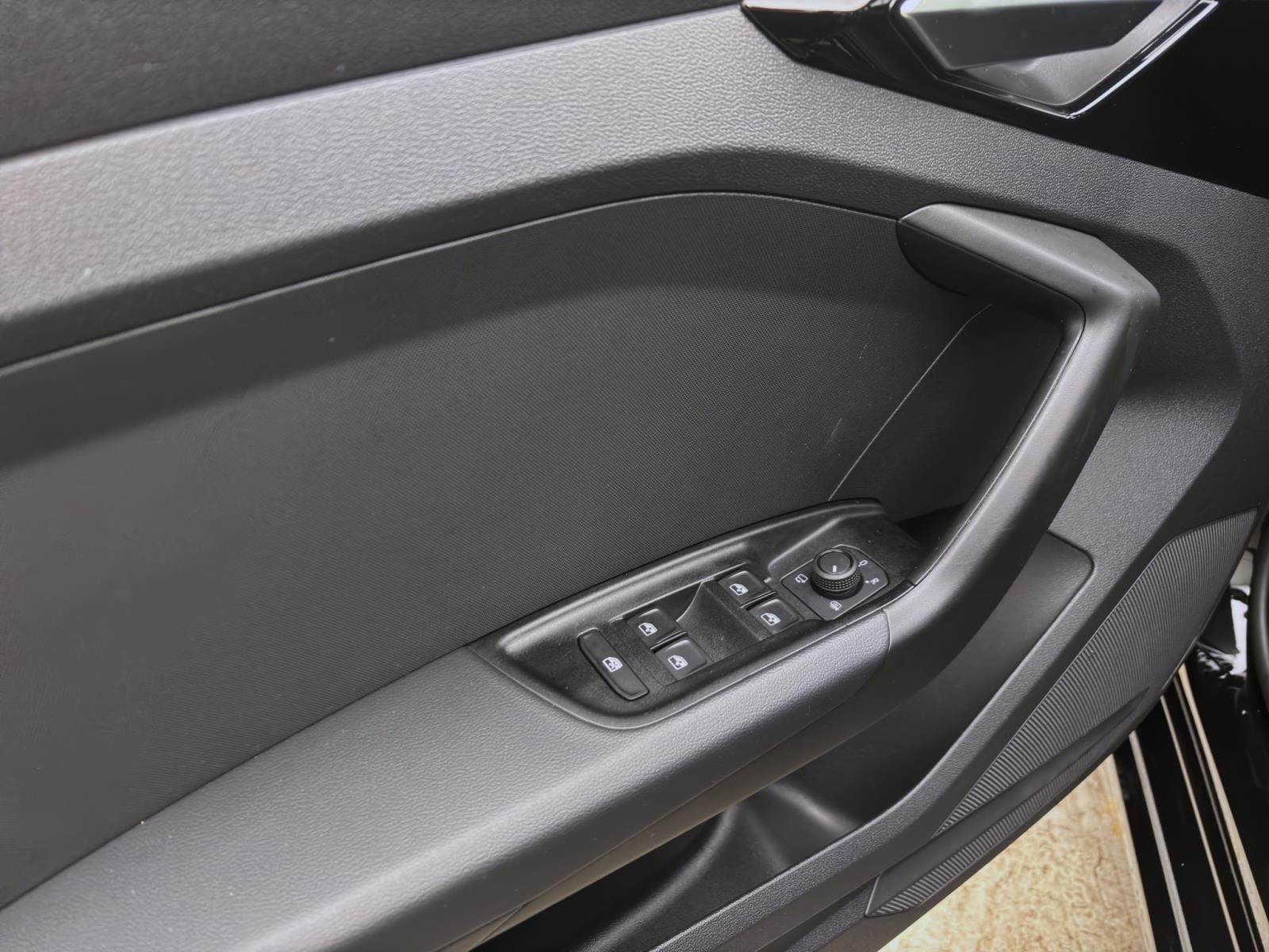 Audi A1 Sportback 25 TFSI PDC LED SITZHZG KLIMA