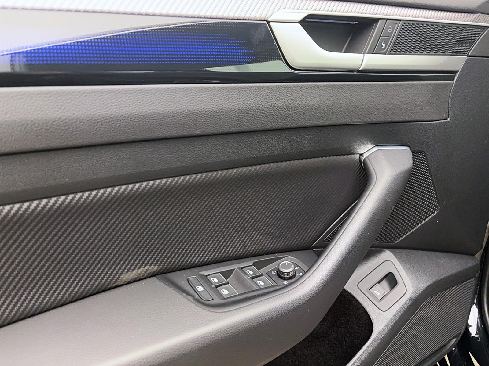 Volkswagen Arteon Shooting Brake 2.0 TSI DSG R 4MotionAHK ACC DCC ParkAssist Kamera IQ.Light