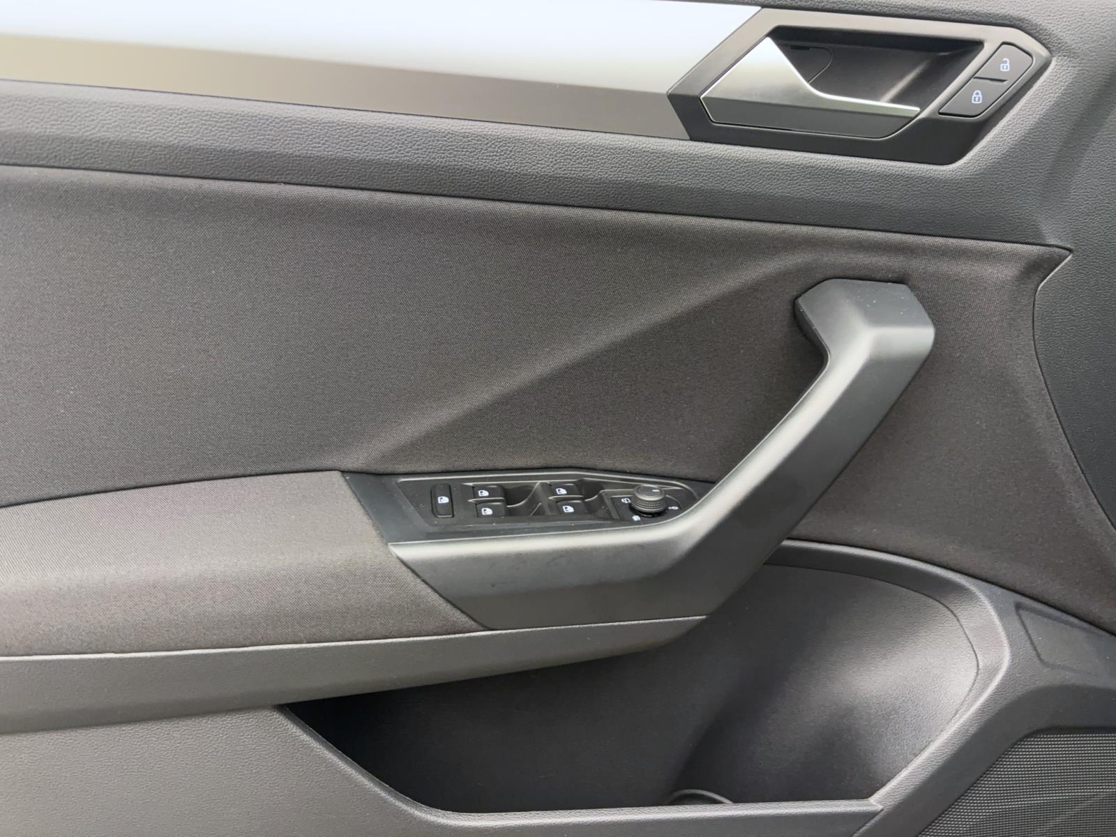 Volkswagen T-Roc 1.0 TSI LifeParkAssist LED Navi AppConnect Winter
