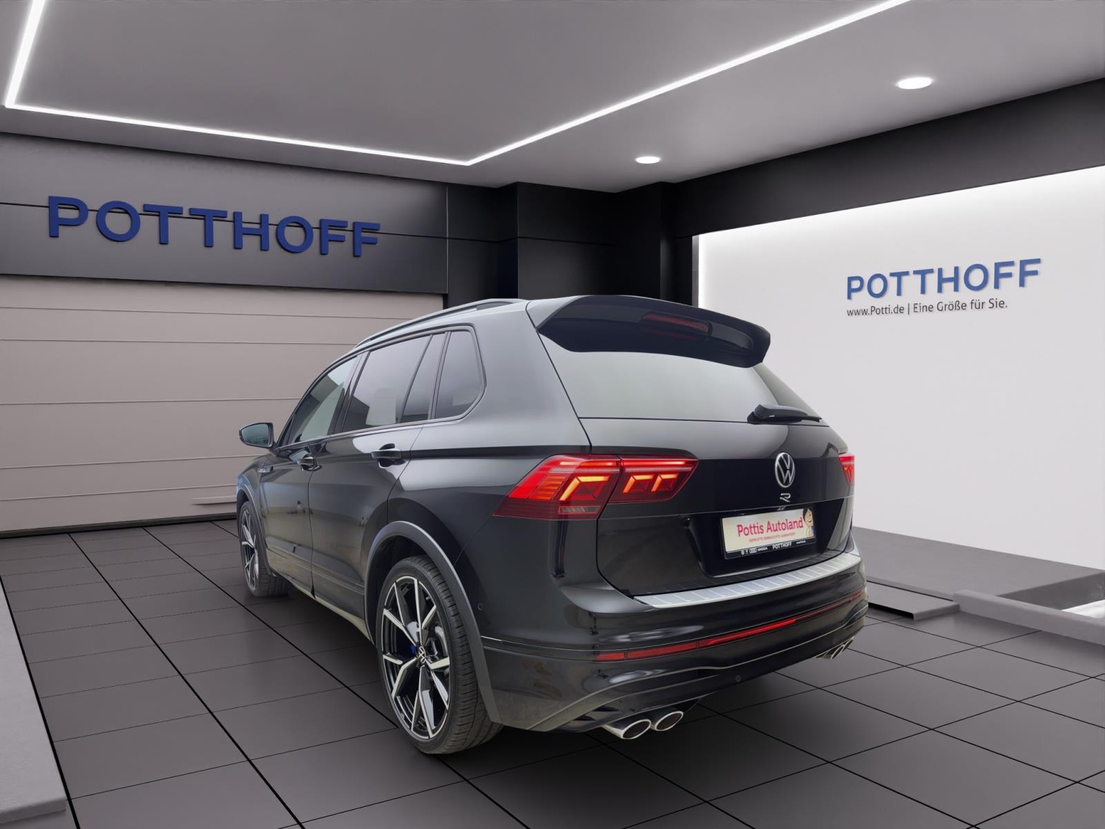 Volkswagen Tiguan 2.0 TSI DSG R Black Style 4MotionPano AHK ACC AreaView IQ.Light Harman