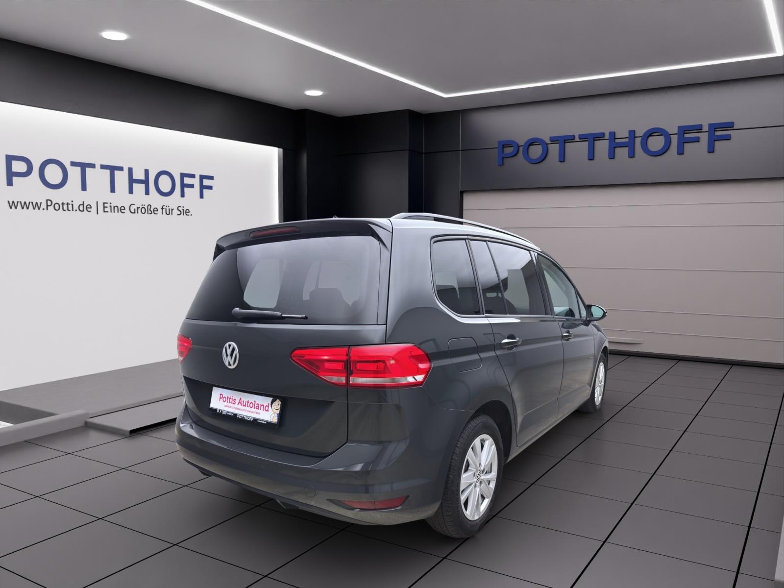 Volkswagen Touran 1.5 TSI ComfortlineACC PDC Winter Klima