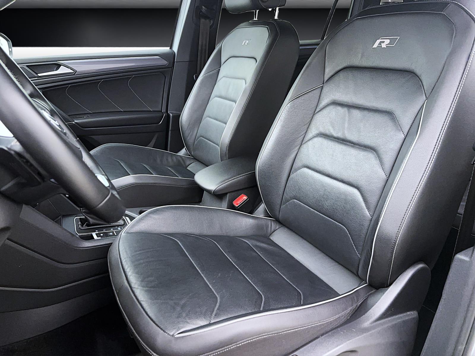 Volkswagen Tiguan Allspace 2.0 TDI DSG R-Line 4Motion Standhzg Pano AHK Navi RearView DYNAUDIO