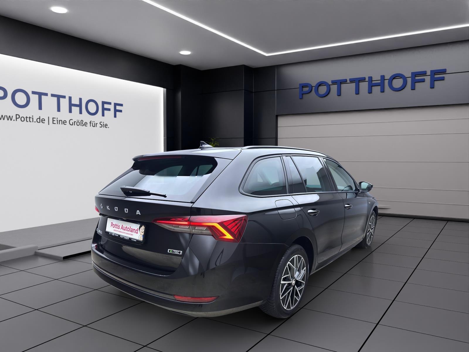 Skoda Octavia Combi 1.5 eTSI DSG CleverPDC Kamera LED Navi SmartLink Sitzhzg