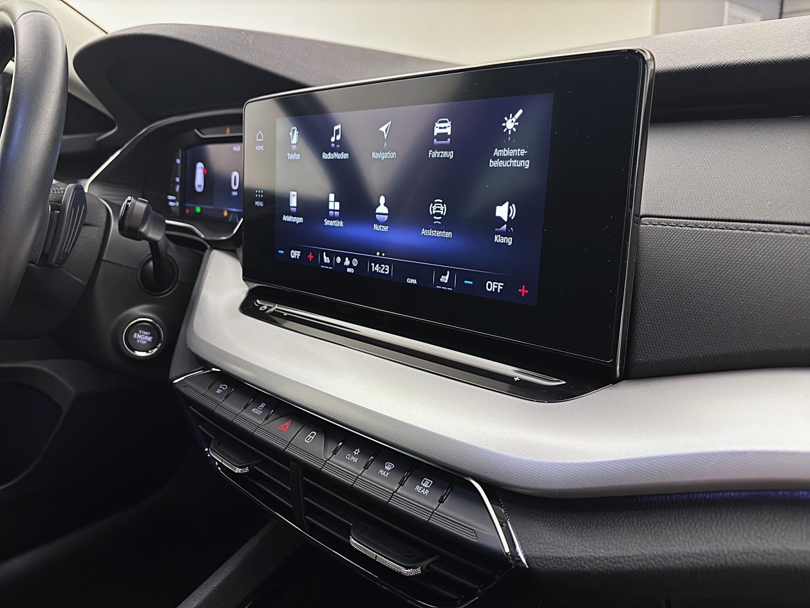 Skoda Octavia Combi 1.5 eTSI DSG CleverPDC Kamera LED Navi SmartLink Sitzhzg