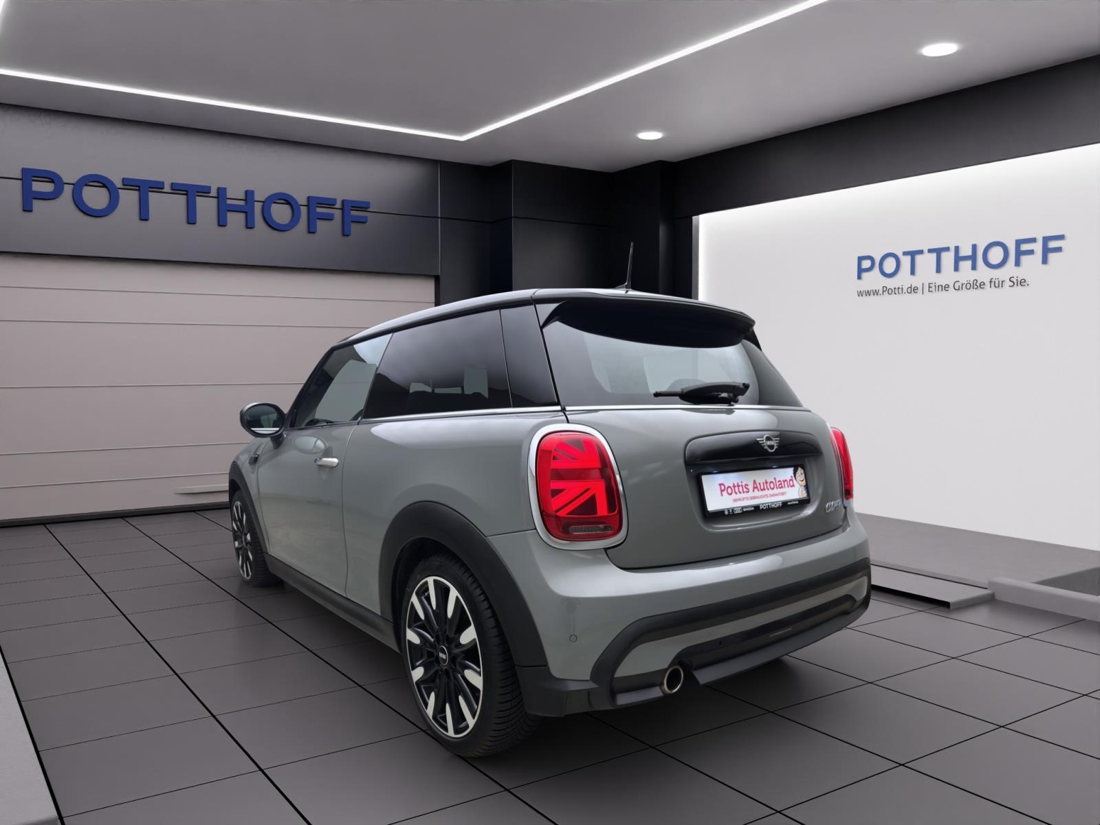 MINI Cooper 1.5 Steptronic Classic Trim ParkAssist LED Navi Sitzhzg Tempo Klima