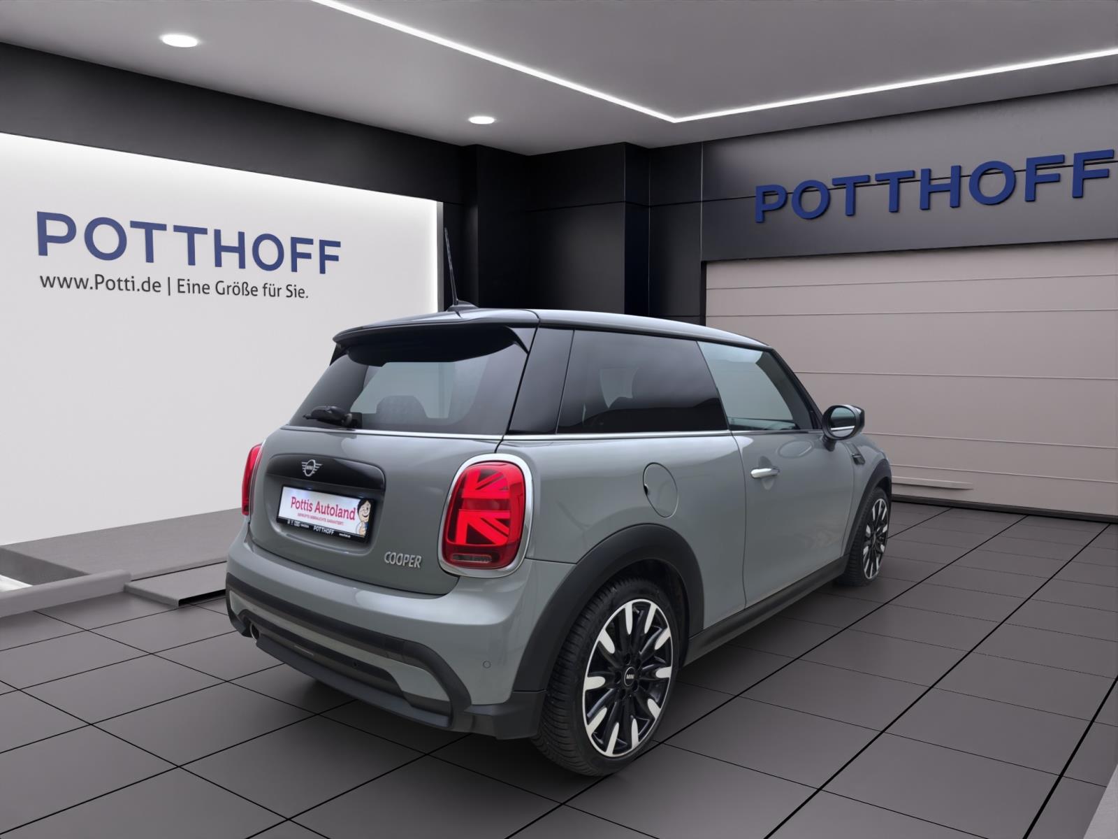 MINI Cooper 1.5 Steptronic Classic Trim ParkAssist LED Navi Sitzhzg Tempo Klima