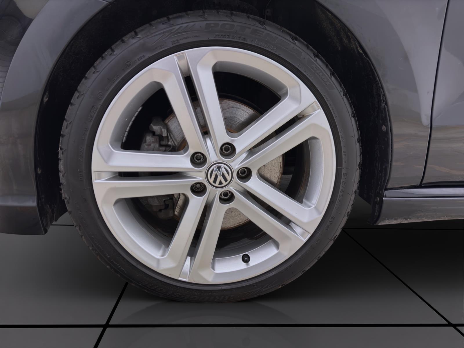 Volkswagen Polo 1.2 TSI Lounge Pano PDC LED Navi Winter Tempo Klima
