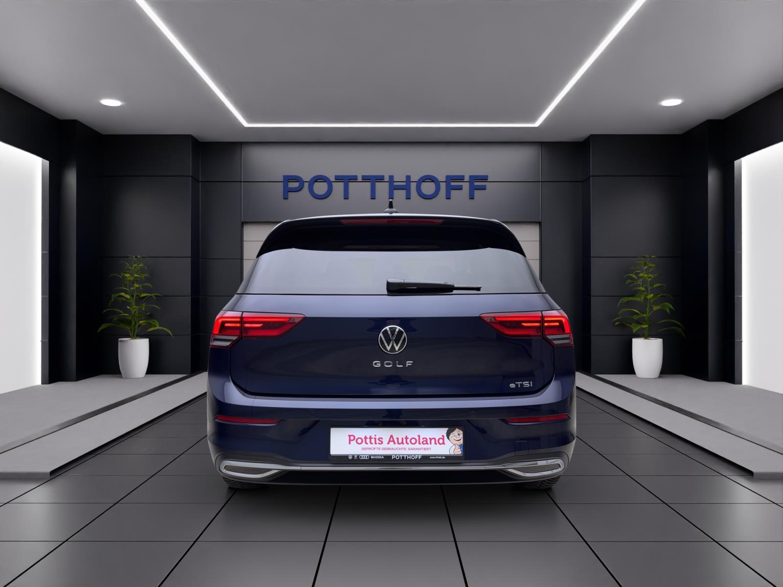 Volkswagen Golf 1.0 eTSI DSG MOVE NAVI LED ACC PDC