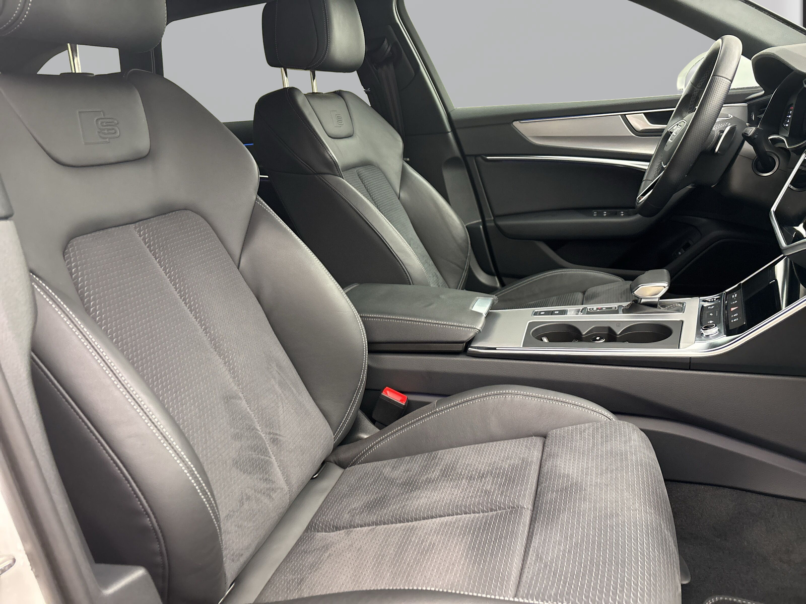 Audi A6 Avant 50 TDI Q SPORT AHK NAVI+ ACC LED TOPVIEW