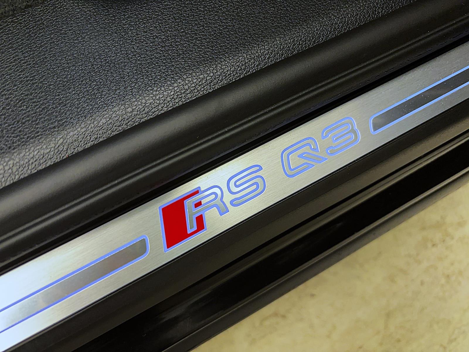 Audi RS Q3 AHK ACC PDC Kamea LED Sonos Sportabgas