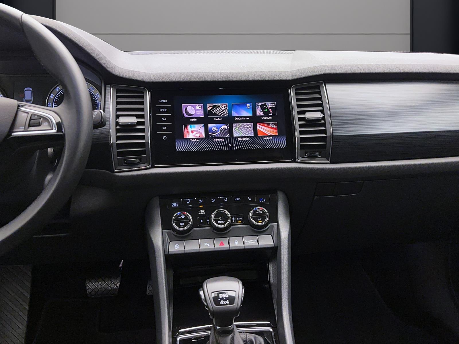 Skoda Kodiaq 2.0 TDI DSG 4x4 SOLEIL STANDHZG NAVI LED ACC