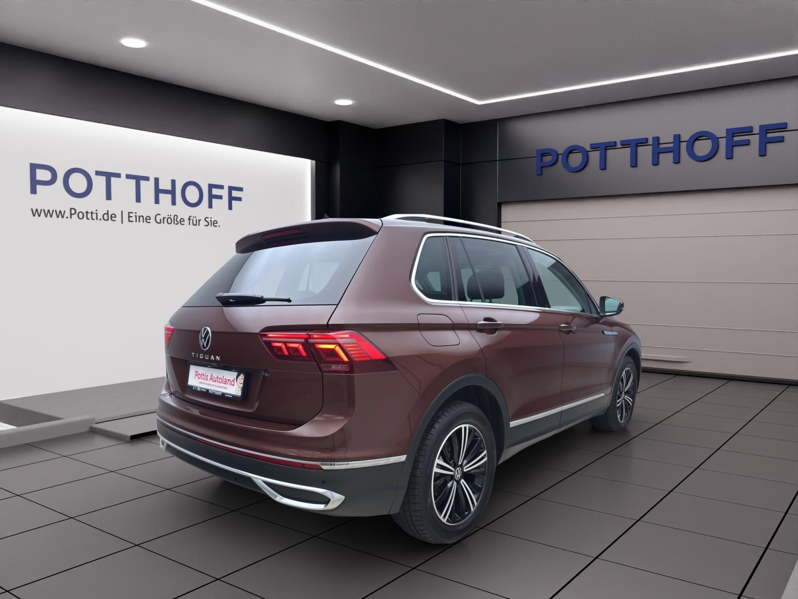 Volkswagen Tiguan 2.0 TDI DSG ELEGANCE PANO AHK IQ.LIGHT NAVI