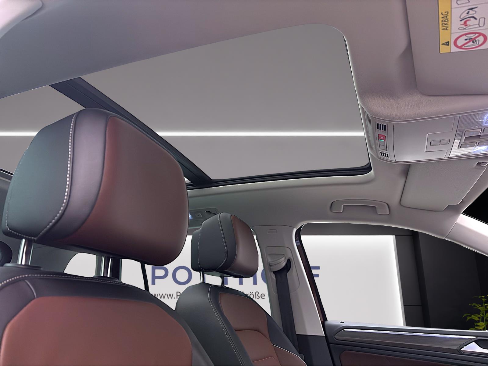 Volkswagen Tiguan 2.0 TDI DSG ELEGANCE PANO AHK IQ.LIGHT NAVI