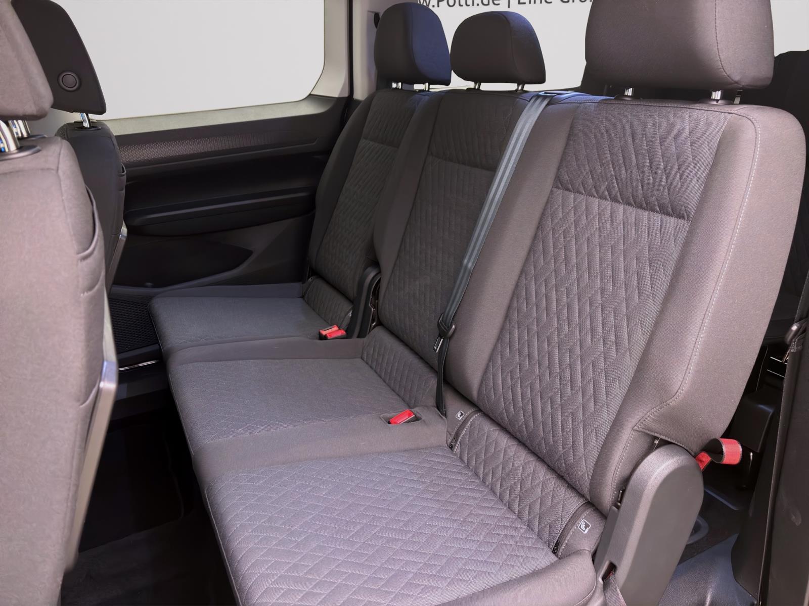 Volkswagen Caddy Maxi 1.5 TSI LIFE LED NAVI STDHZG PDC LM17