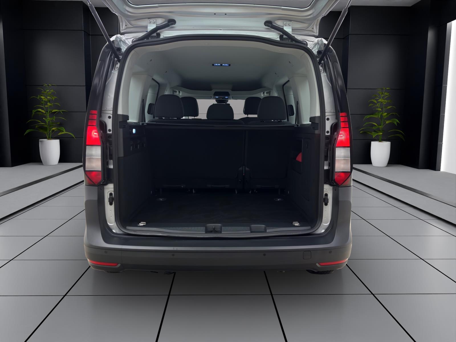 Volkswagen Caddy 1.5 TSI PDC LED KLIMA DAB+ SCHIEBETÜR