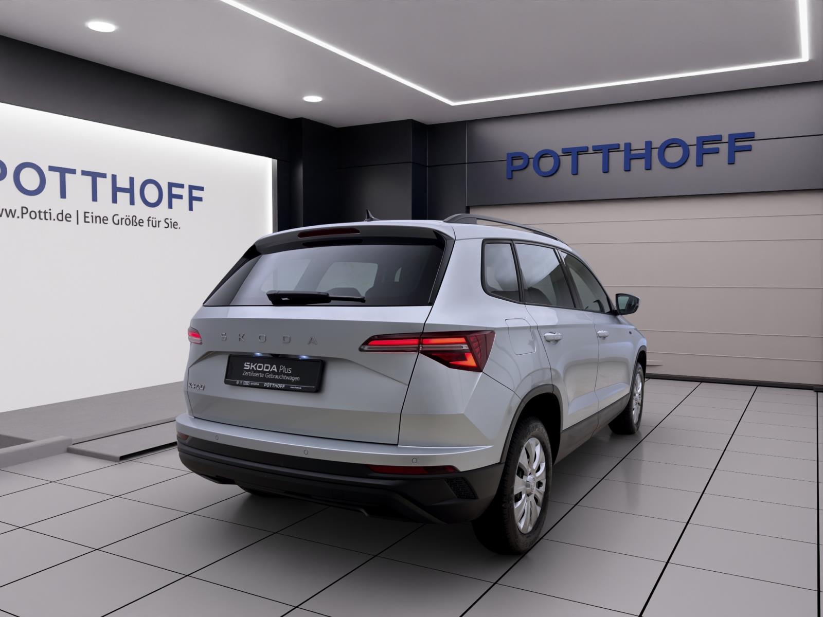 Skoda Karoq DRIVE AHK MATRIX SHZ PDC KAM SMARTL.