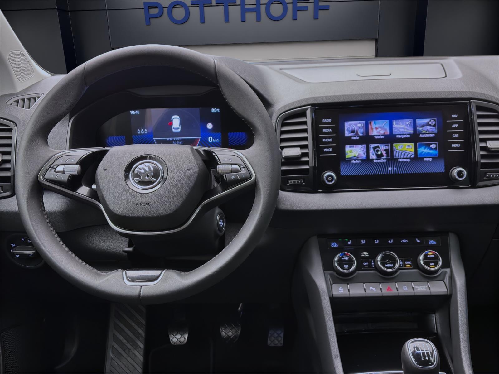 Skoda Karoq DRIVE AHK MATRIX SHZ PDC KAM SMARTL.