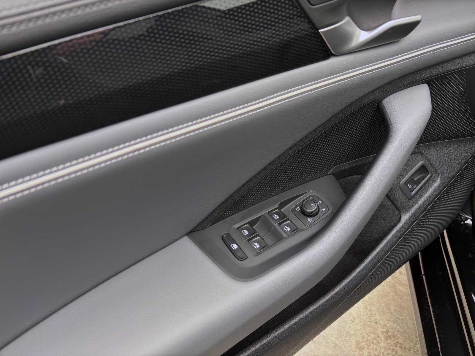 Volkswagen Passat Variant 1.5 eTSI DSG BUSINESS NAVI KAMERA ACC LED