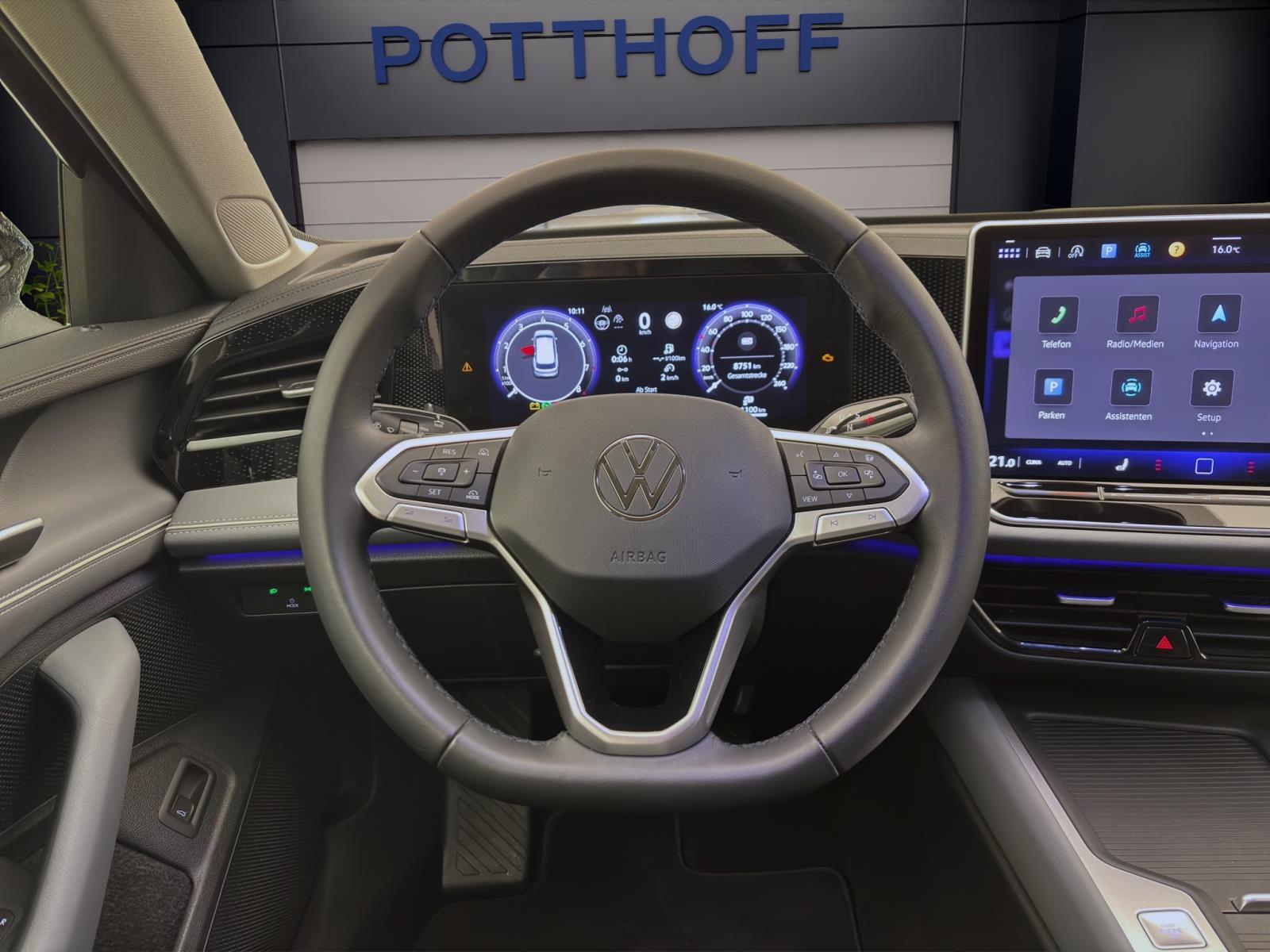 Volkswagen Passat Variant 1.5 eTSI DSG BUSINESS NAVI KAMERA ACC LED