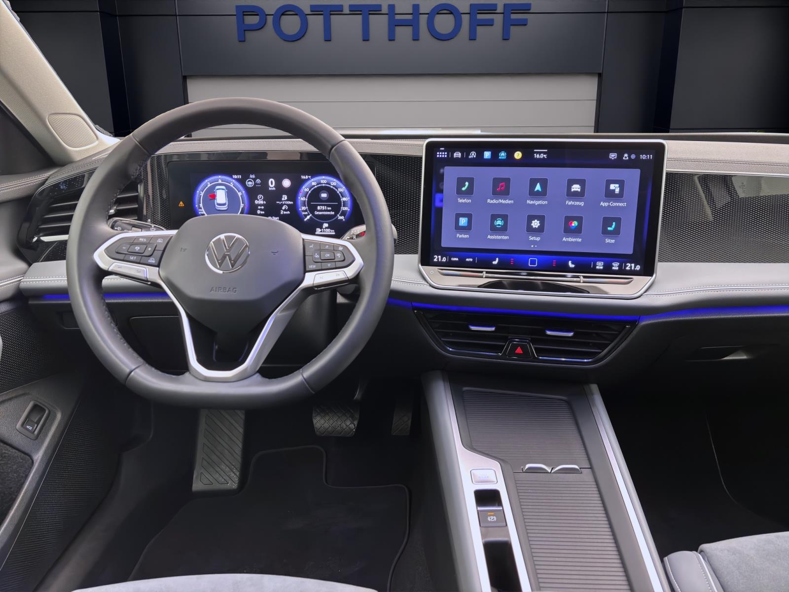Volkswagen Passat Variant 1.5 eTSI DSG BUSINESS NAVI KAMERA ACC LED