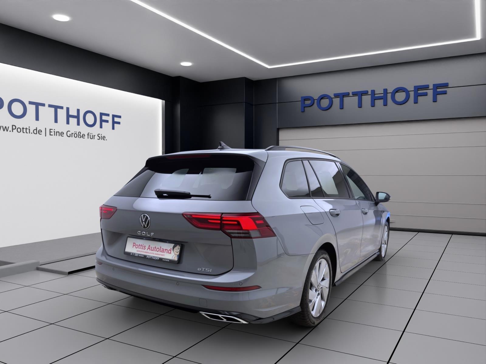 Volkswagen Golf Variant 1.5 eTSI DSG R-LINE KAMERA ACC LED
