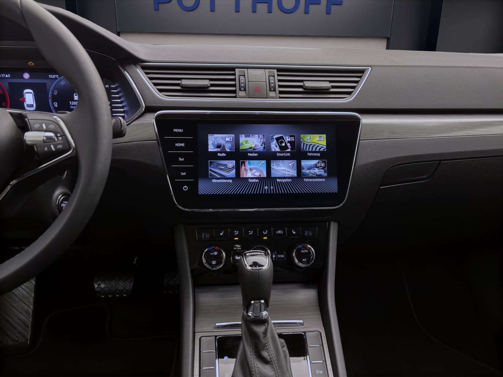 Skoda Superb Combi 2.0 TDI DSG STYLE STANDHZG MATRIX ACC
