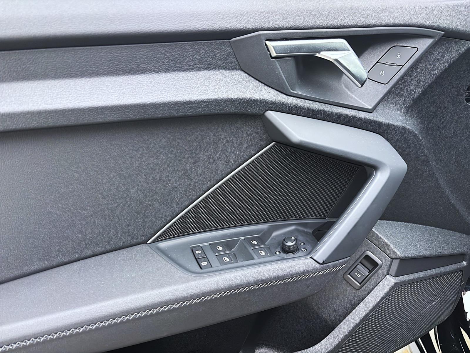 Audi A3 Sportback 30 TFSI S line Navi AHK GRA Sitzhzg VirtCockpit
