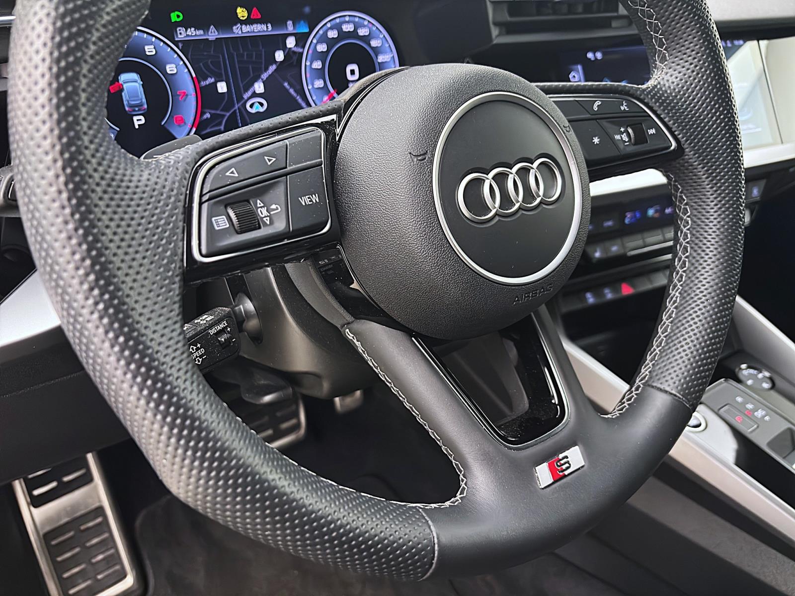 Audi A3 Sportback 30 TFSI S line Navi AHK GRA Sitzhzg VirtCockpit