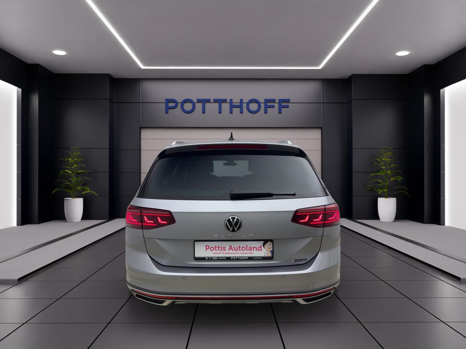Volkswagen Passat Variant 2.0 TDI DSG Alltrack 4Motion Standhzg Pano AHK ACC ParkAssist IQ.Light