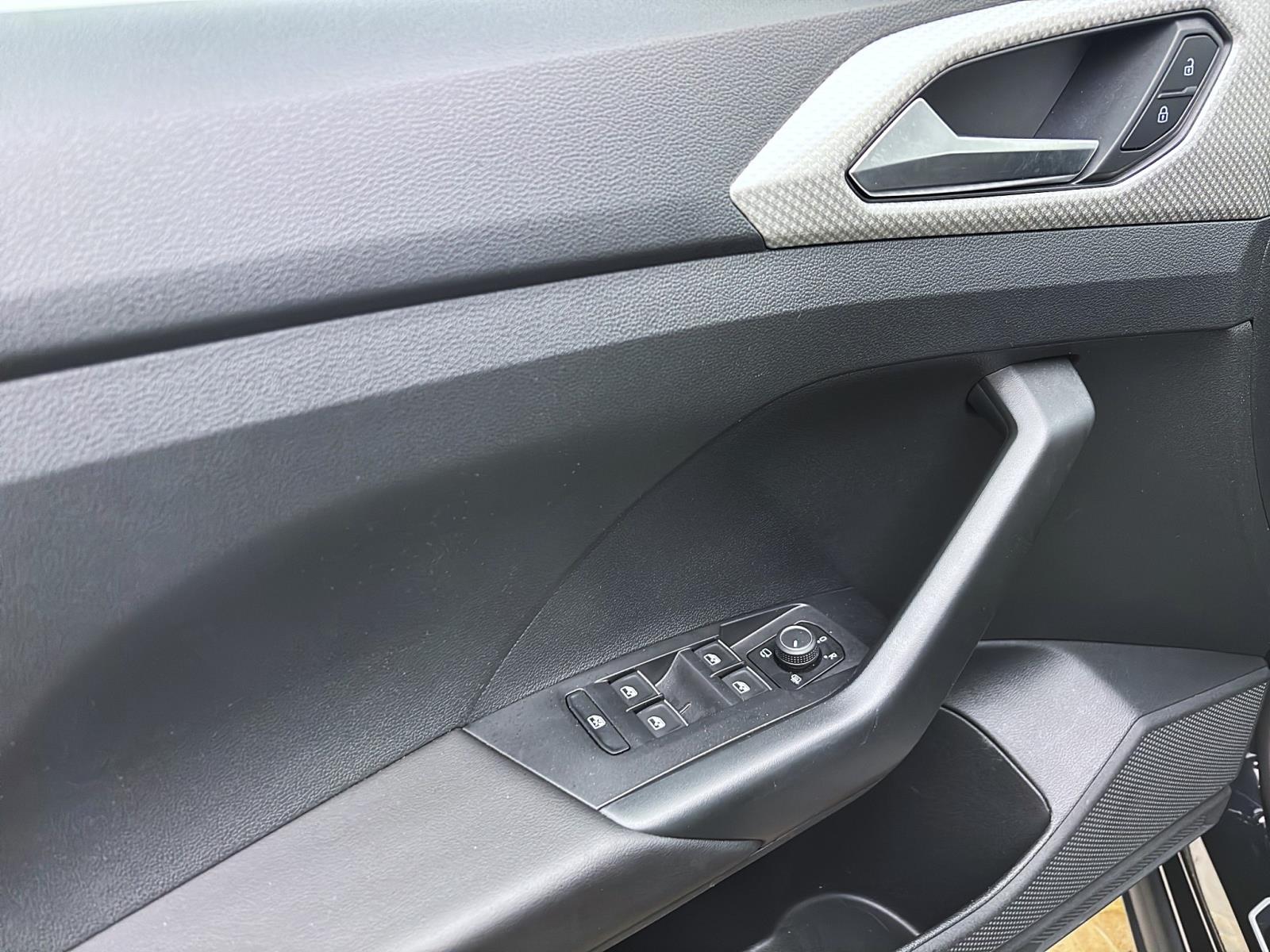 Volkswagen T-Cross 1.0 TSI DSG MovePDC Navi Sitzhzg AppConnect
