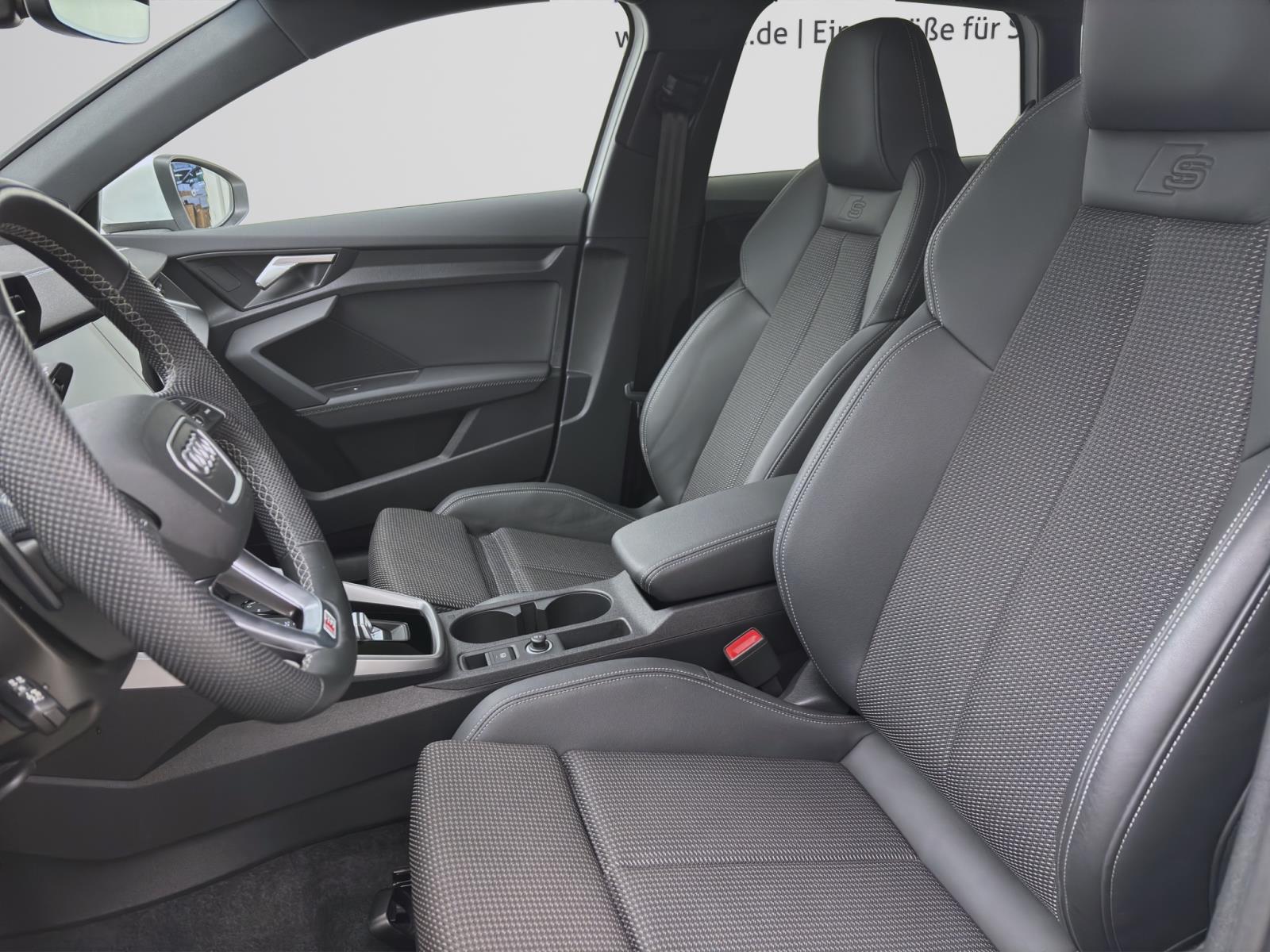 Audi A3 Sportback 30 TDI S line AHK ACC ParkAssist LED Navi Sitzhzg
