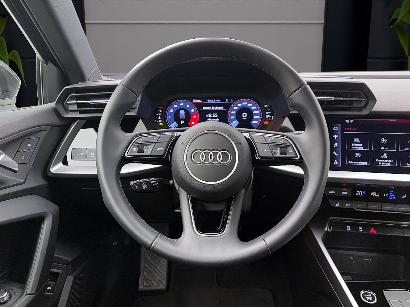 Audi A3 Sportback 35 TFSI S tronic advanced Navi LED RearAssist Sitzhzg